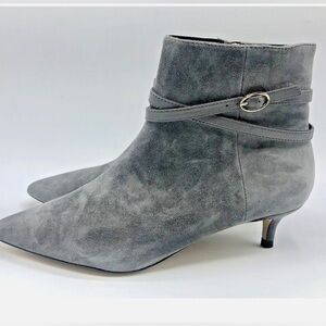 Talbots Women’s Gray Suede Ankle Boots With Kitten Heel Size 5.5